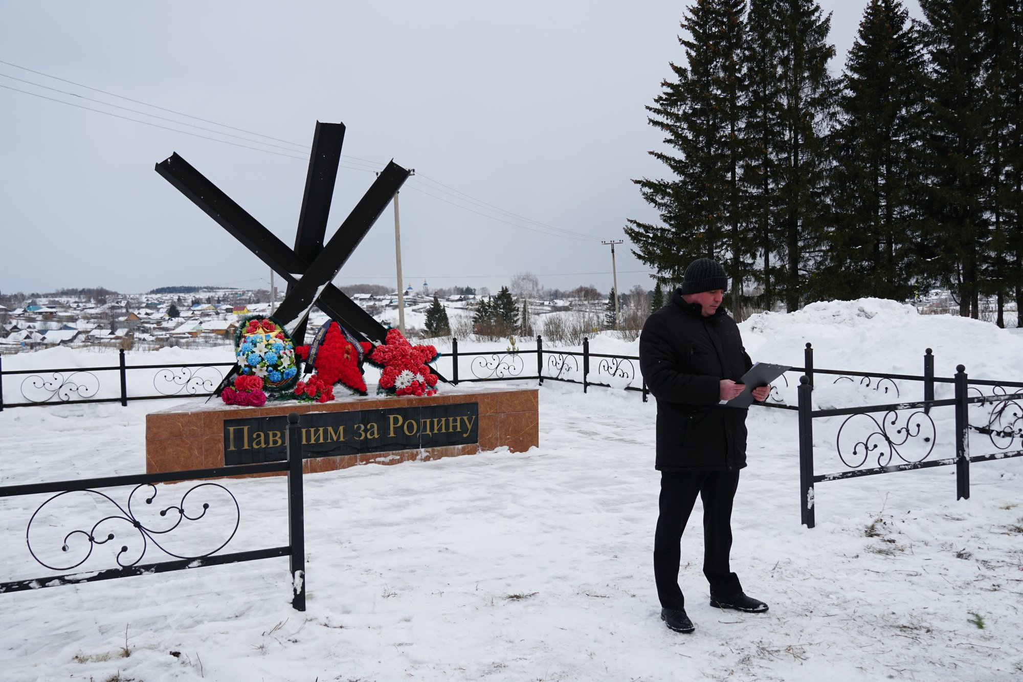 Погода первомайский горноуральский городской округ. Горноуральский городской округ. Пгт Горноуральский. Горноуральский. Дорога Горноуральский городской округ фото.