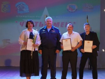 4 июля в селе Покровское состоялся XV открытый районный фестиваль военно-патриотической песни «Честь имею» имени Фидариса Ахмаева