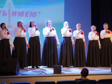 4 июля в селе Покровское состоялся XV открытый районный фестиваль военно-патриотической песни «Честь имею» имени Фидариса Ахмаева