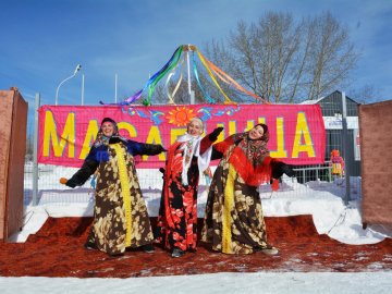 В Горноуральском городском округе прошли масленичные гулянья