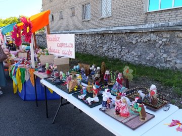 В округе прошел фестиваль-конкурс "Счастливы вместе", посвященный Дню семьи, любви и верности