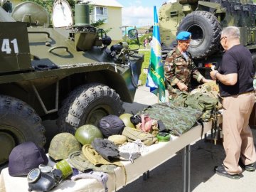4 июля в селе Покровское состоялся XV открытый районный фестиваль военно-патриотической песни «Честь имею» имени Фидариса Ахмаева