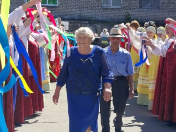 В округе прошел фестиваль-конкурс "Счастливы вместе", посвященный Дню семьи, любви и верности