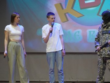 Мы начинаем КВН!
