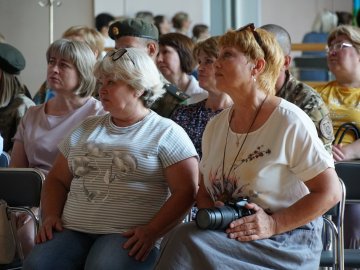 Презентация сборника стихотворений «За ленточкой»