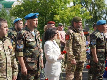 4 июля в селе Покровское состоялся XV открытый районный фестиваль военно-патриотической песни «Честь имею» имени Фидариса Ахмаева