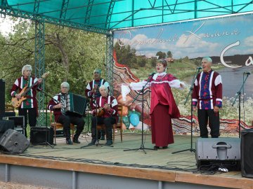 «Самоцветная сторона»  принимает гостей