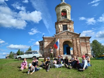 В округе отметили День Государственного флага Российской Федерации