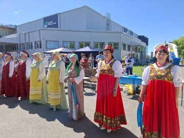 В округе прошел фестиваль-конкурс "Счастливы вместе", посвященный Дню семьи, любви и верности