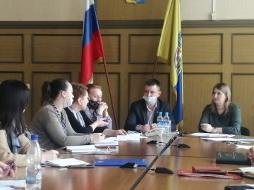 29 апреля в администрации Горноуральского городского округа состоялось совещание c руководителями подведомственных учреждений 