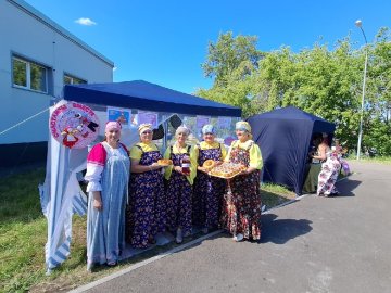 В округе прошел фестиваль-конкурс "Счастливы вместе", посвященный Дню семьи, любви и верности