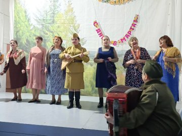Международный женский день 2025