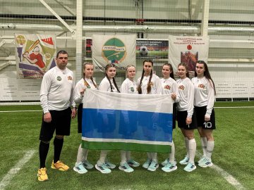 Женская команда муниципального округа Горноуральский Свердловской области завоевала серебряные медали чемпионата России по мини-лапте