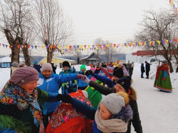 В Горноуральском городском округе прошли масленичные гулянья