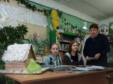 Жители округа отметили Новый год и Рождество Христово