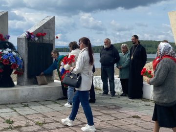 В округе состоялись мероприятия, посвященные Дню памяти и скорби