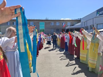 В округе прошел фестиваль-конкурс "Счастливы вместе", посвященный Дню семьи, любви и верности