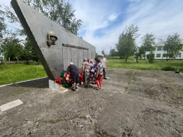 В округе прошли мероприятия, посвященные Дню памяти и скорби в 2024 году