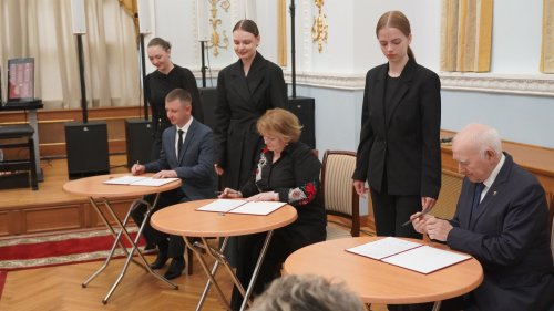 Подписание трехсторонних соглашений о реализации проекта «Муниципальный органный концертный зал Свердловской области»